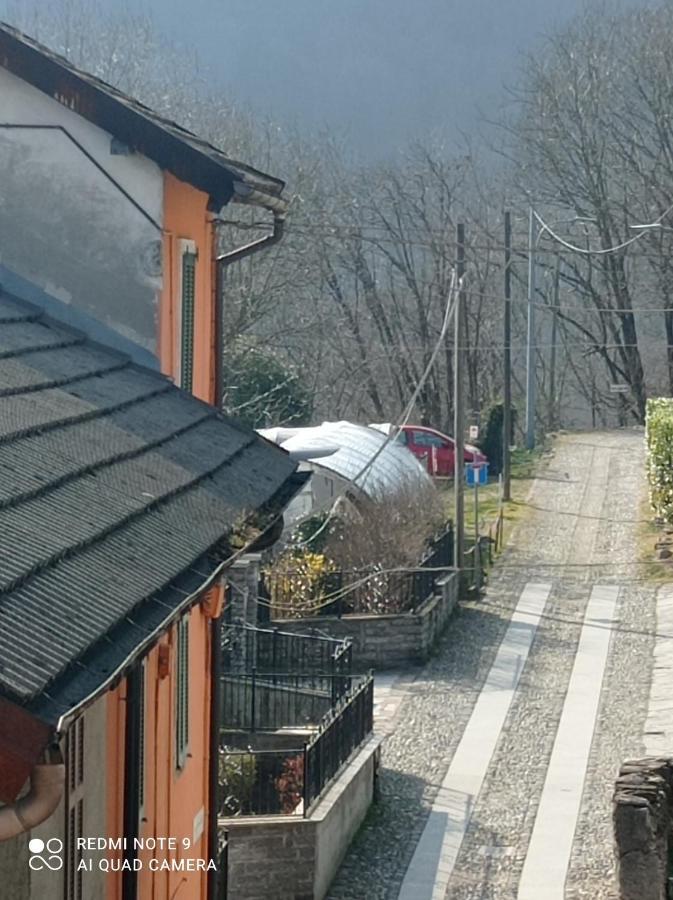 Da Nonna Pina Apartment Cossogno ภายนอก รูปภาพ